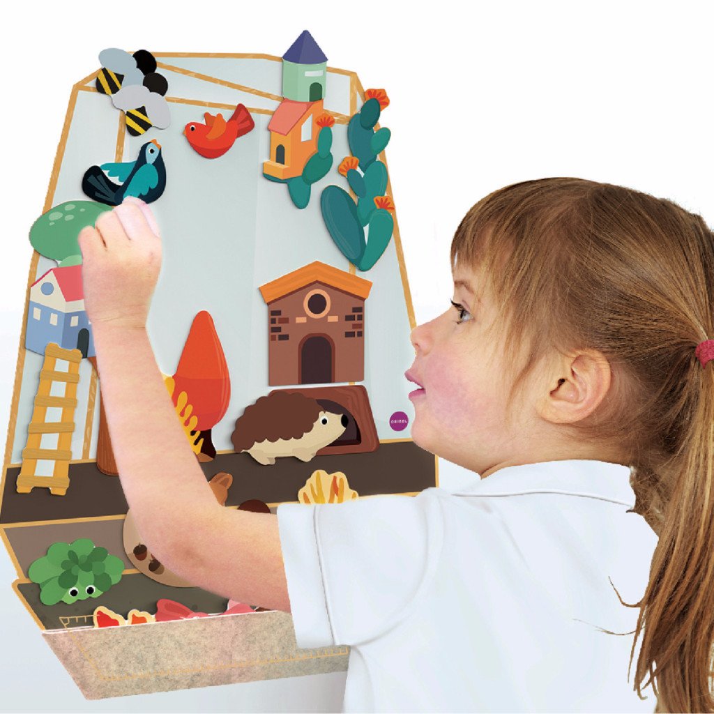 VertiPlay Wall Toy: The Enchanted Garden